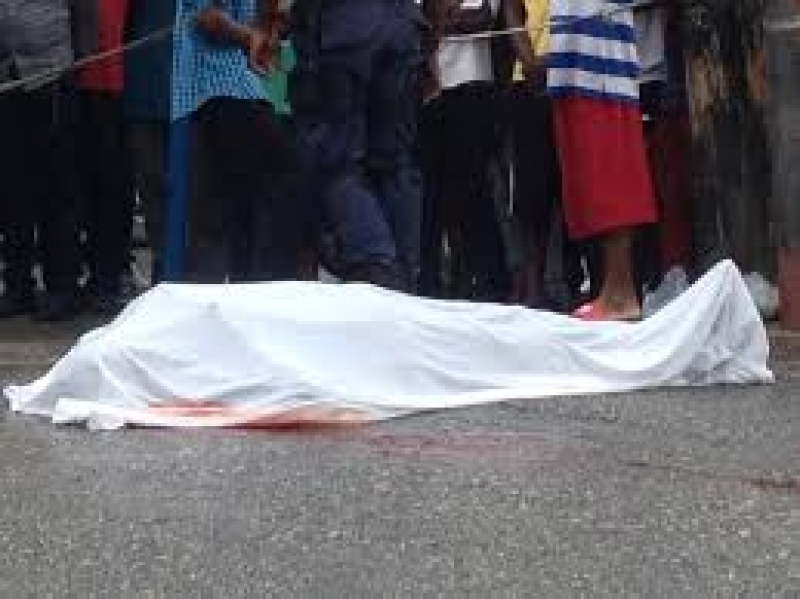 Colère des habitants de Juvénat haut du Canapé Vert après l’assassinat crapuleux d’un inspecteur de Police